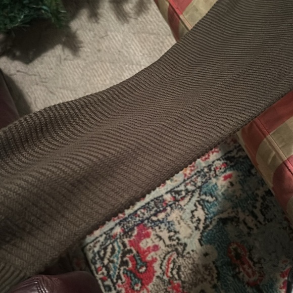 Olive Green Long Sleeve Sweater - Picture 3 of 5